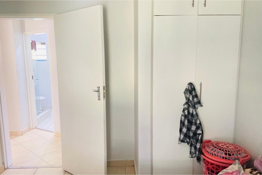 To Let 3 Bedroom Property for Rent in Athlone Park KwaZulu-Natal