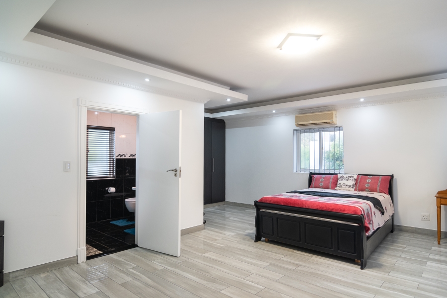 6 Bedroom Property for Sale in Sheffield Beach KwaZulu-Natal