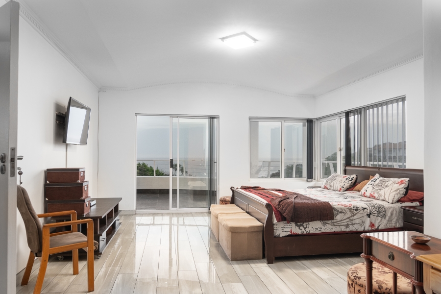 6 Bedroom Property for Sale in Sheffield Beach KwaZulu-Natal
