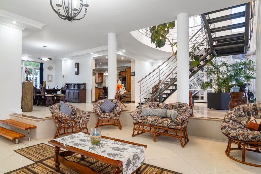 6 Bedroom Property for Sale in Sheffield Beach KwaZulu-Natal