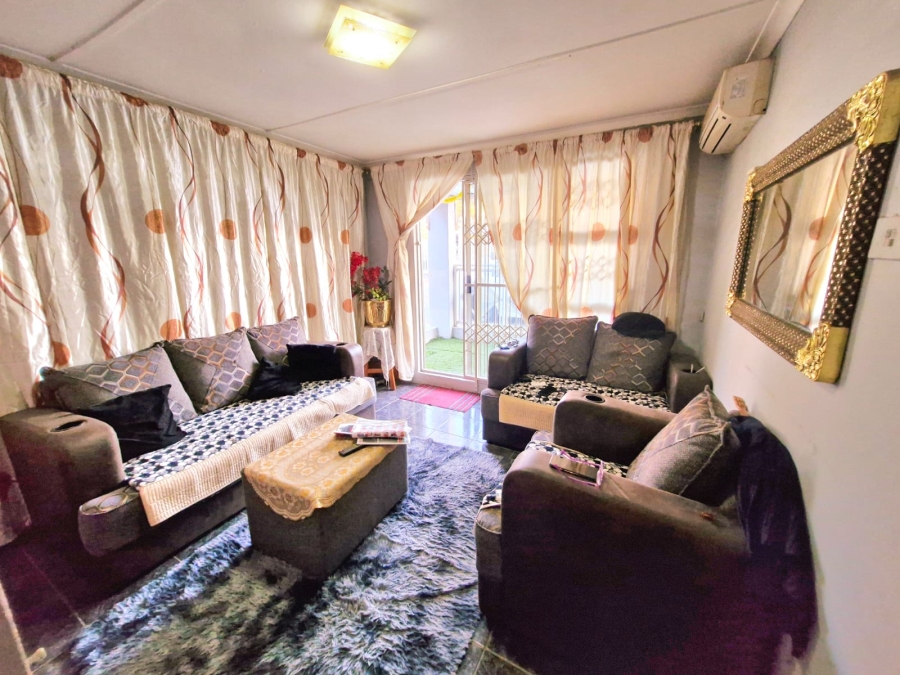 3 Bedroom Property for Sale in Shastri Park KwaZulu-Natal