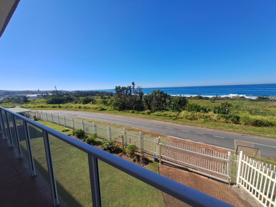 To Let 4 Bedroom Property for Rent in St Michaels On Sea KwaZulu-Natal