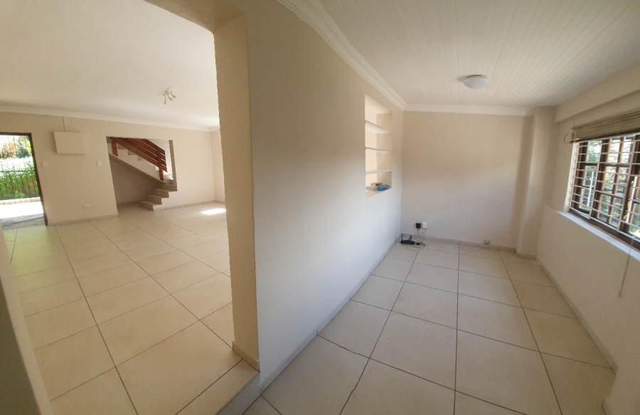 To Let 3 Bedroom Property for Rent in Assagay KwaZulu-Natal