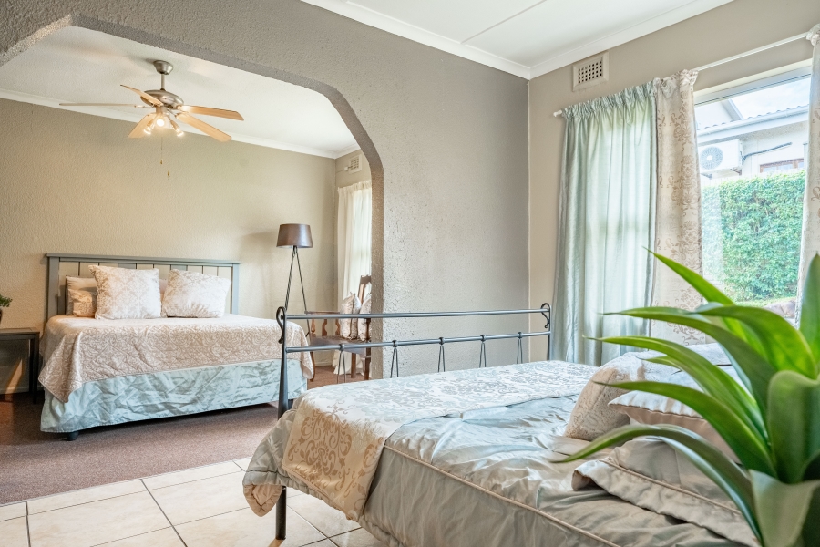 4 Bedroom Property for Sale in Amanzimtoti KwaZulu-Natal