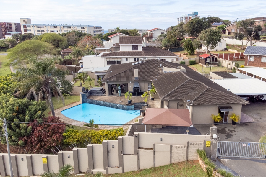 4 Bedroom Property for Sale in Amanzimtoti KwaZulu-Natal