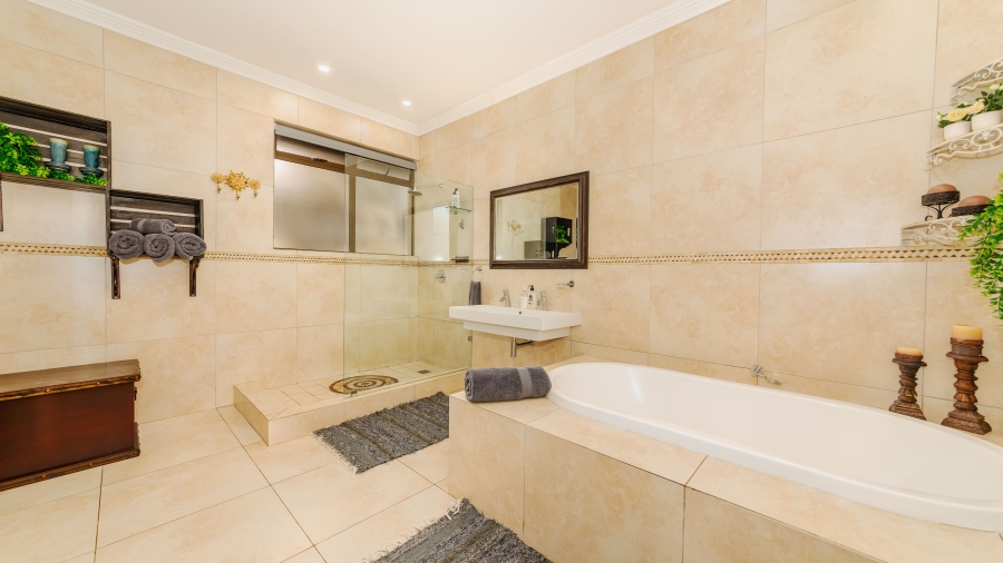 4 Bedroom Property for Sale in Blythedale KwaZulu-Natal