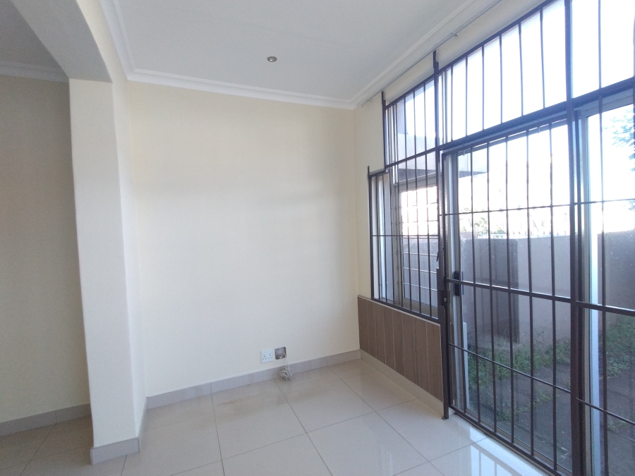 To Let 2 Bedroom Property for Rent in Morningside KwaZulu-Natal