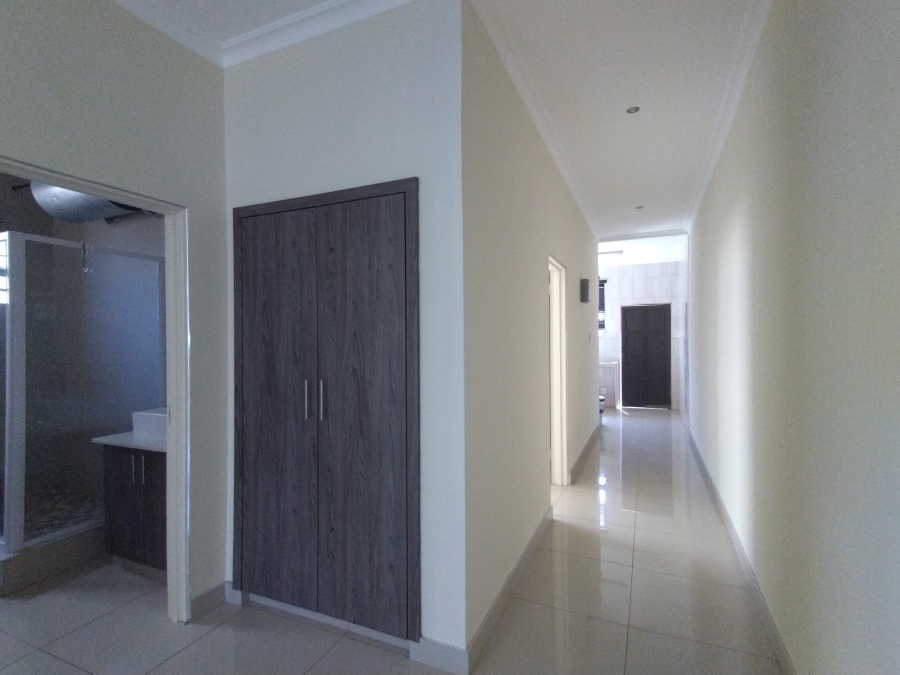 To Let 2 Bedroom Property for Rent in Morningside KwaZulu-Natal