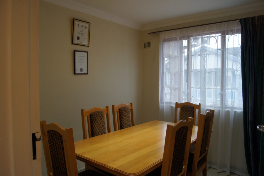 3 Bedroom Property for Sale in Parkgate KwaZulu-Natal