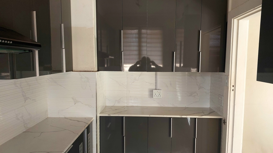 To Let 2 Bedroom Property for Rent in Musgrave KwaZulu-Natal