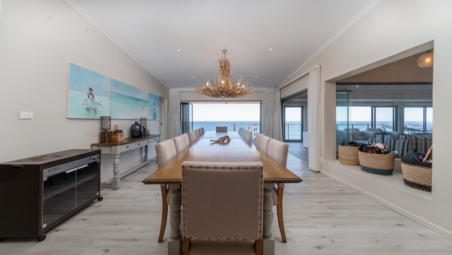 6 Bedroom Property for Sale in Sheffield Beach KwaZulu-Natal