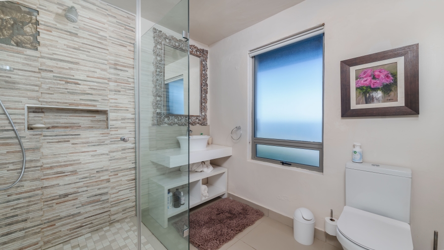 6 Bedroom Property for Sale in Sheffield Beach KwaZulu-Natal