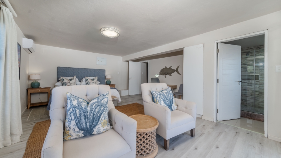 6 Bedroom Property for Sale in Sheffield Beach KwaZulu-Natal
