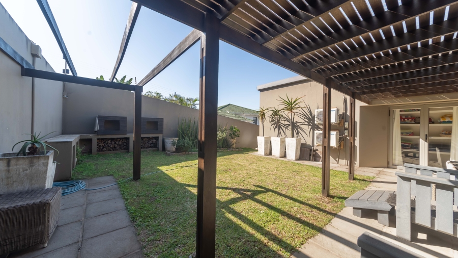 6 Bedroom Property for Sale in Sheffield Beach KwaZulu-Natal