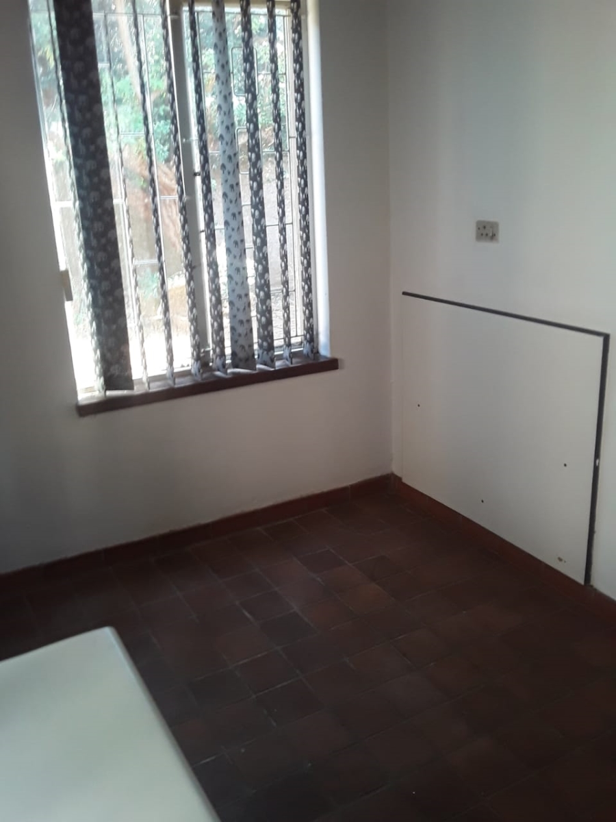 To Let 1 Bedroom Property for Rent in Westridge KwaZulu-Natal