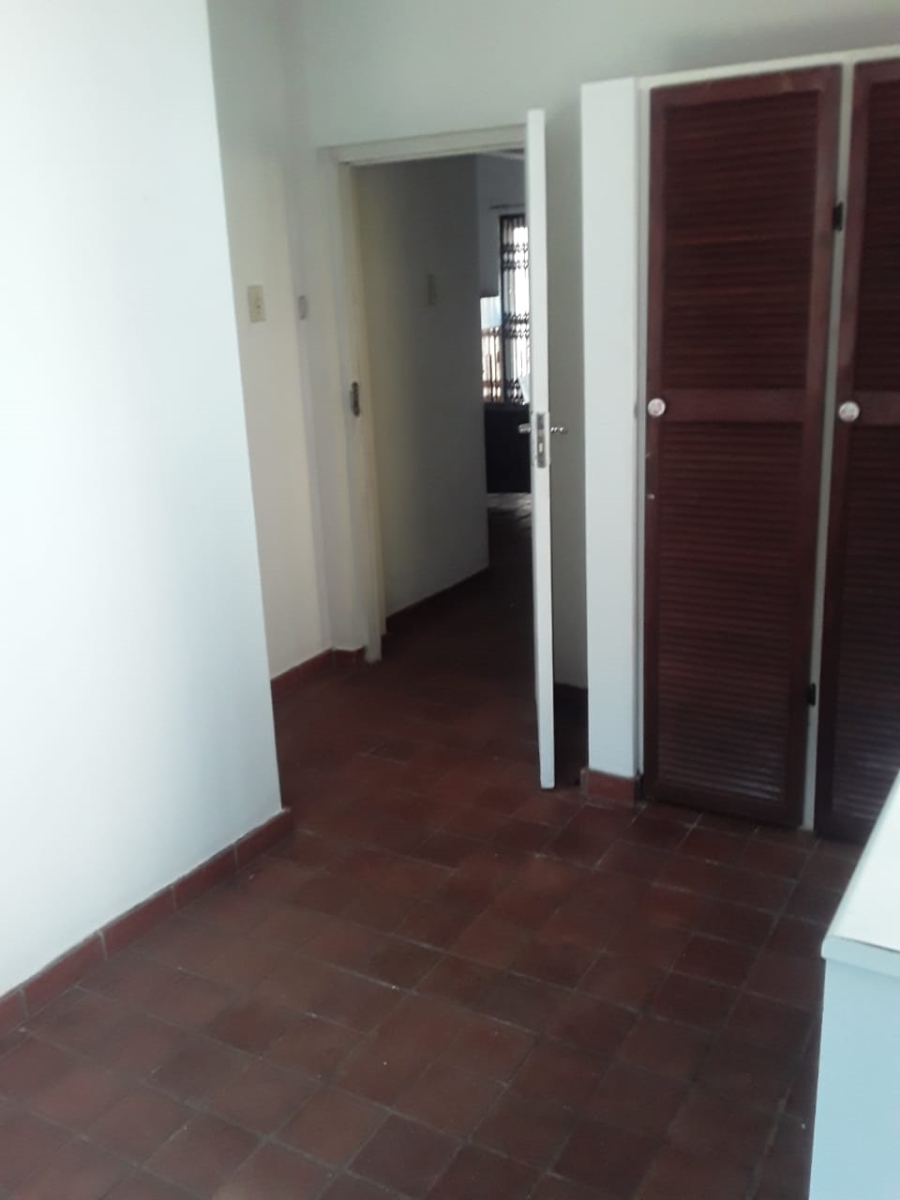 To Let 1 Bedroom Property for Rent in Westridge KwaZulu-Natal