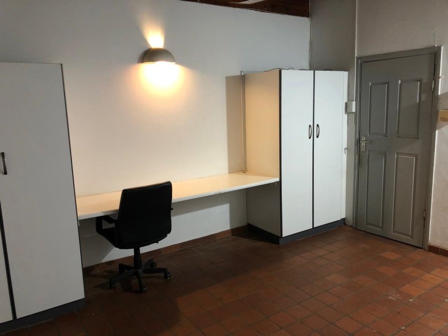 To Let 1 Bedroom Property for Rent in Westridge KwaZulu-Natal