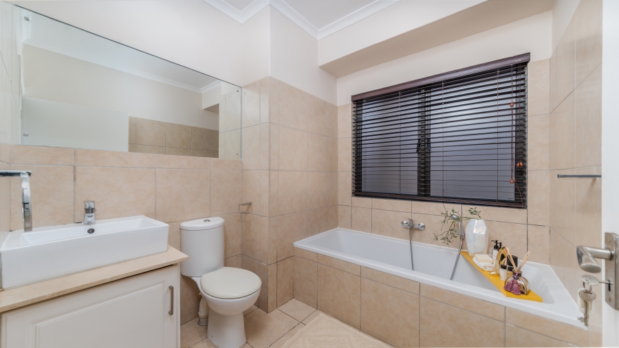 3 Bedroom Property for Sale in Brettenwood Coastal Estate KwaZulu-Natal
