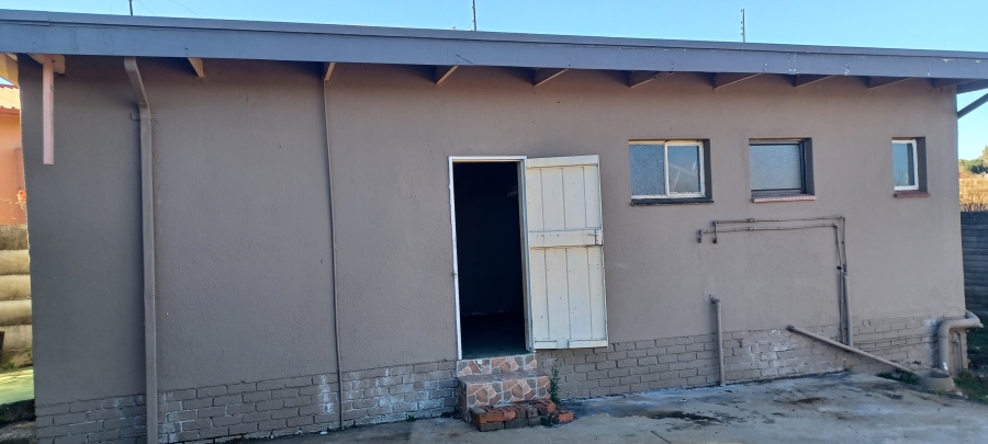 4 Bedroom Property for Sale in Pioneer Park KwaZulu-Natal