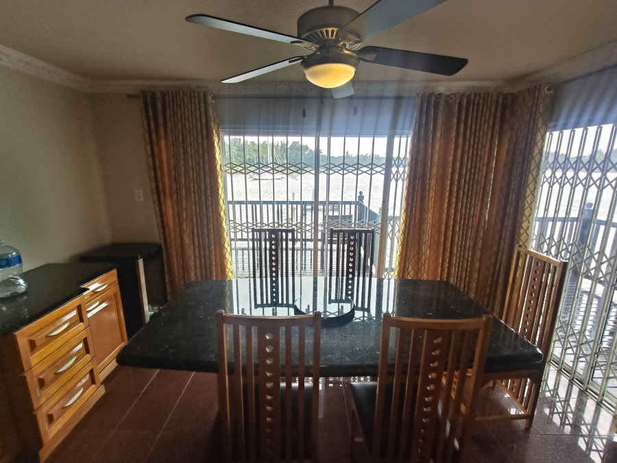 To Let 3 Bedroom Property for Rent in Tuzi Gazi KwaZulu-Natal