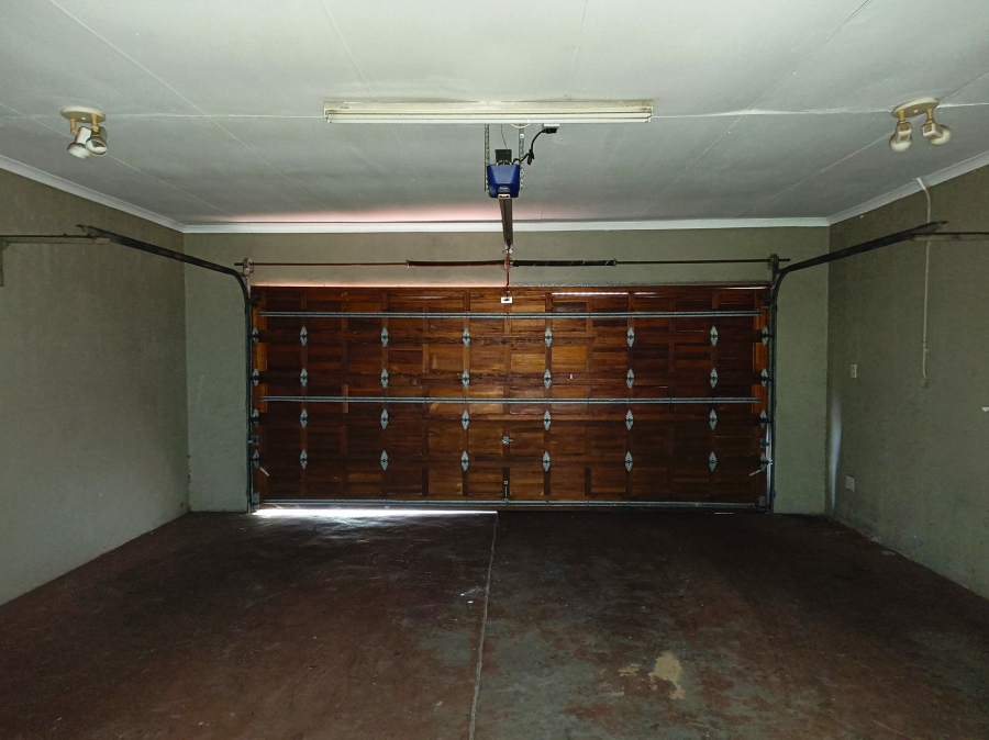 To Let 3 Bedroom Property for Rent in Tuzi Gazi KwaZulu-Natal