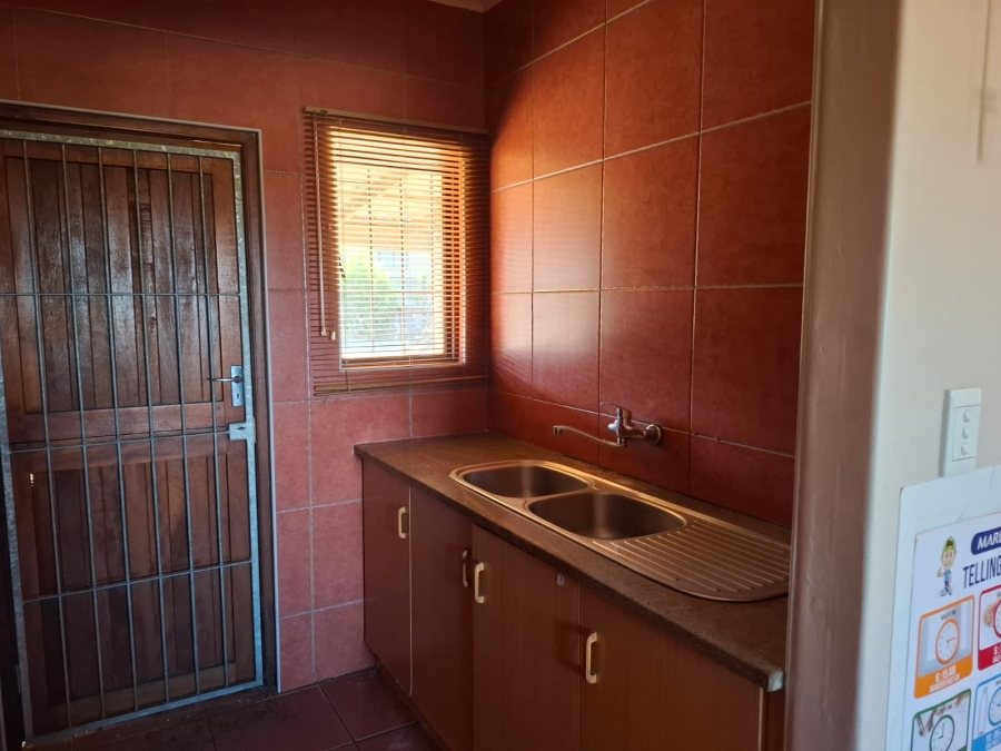 To Let 3 Bedroom Property for Rent in Birdswood KwaZulu-Natal