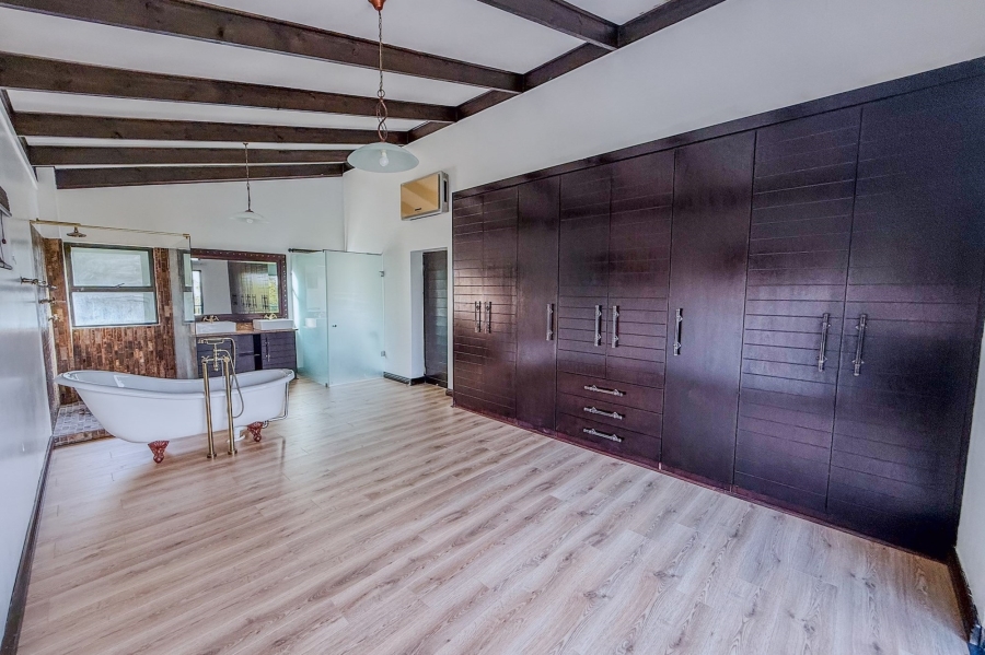 4 Bedroom Property for Sale in Dunkirk Estate KwaZulu-Natal