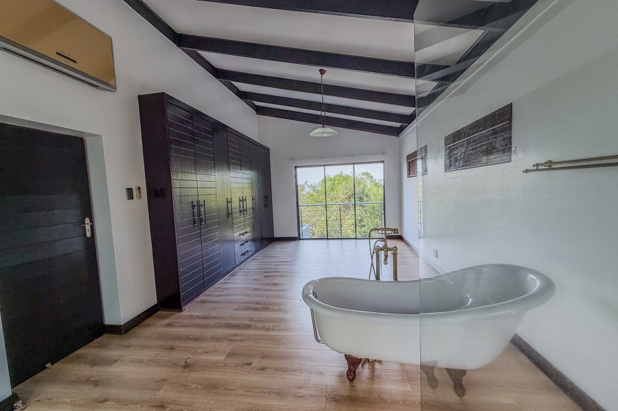 4 Bedroom Property for Sale in Dunkirk Estate KwaZulu-Natal