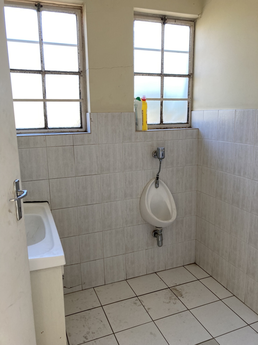 To Let commercial Property for Rent in Westmead KwaZulu-Natal