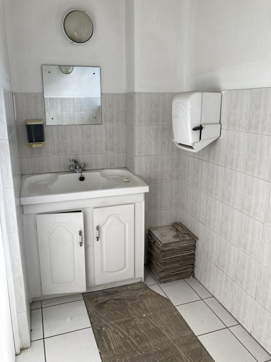 To Let commercial Property for Rent in Westmead KwaZulu-Natal