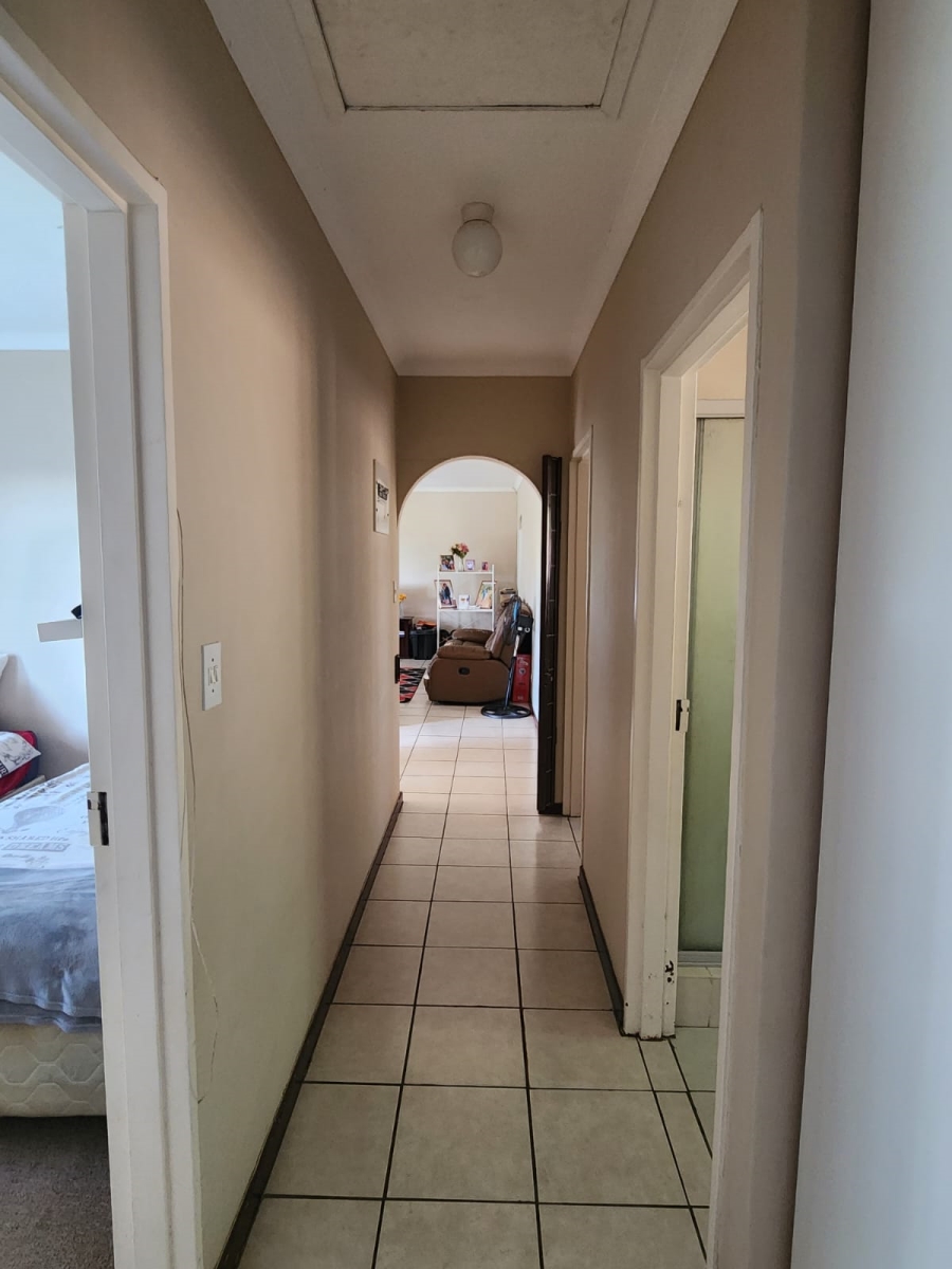To Let 3 Bedroom Property for Rent in Waterfall KwaZulu-Natal