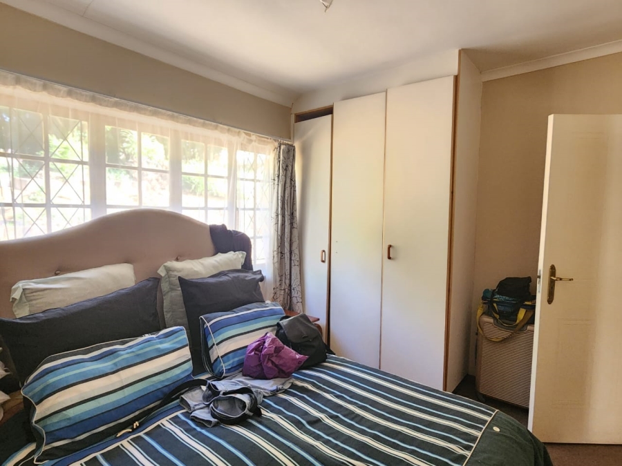 To Let 3 Bedroom Property for Rent in Waterfall KwaZulu-Natal