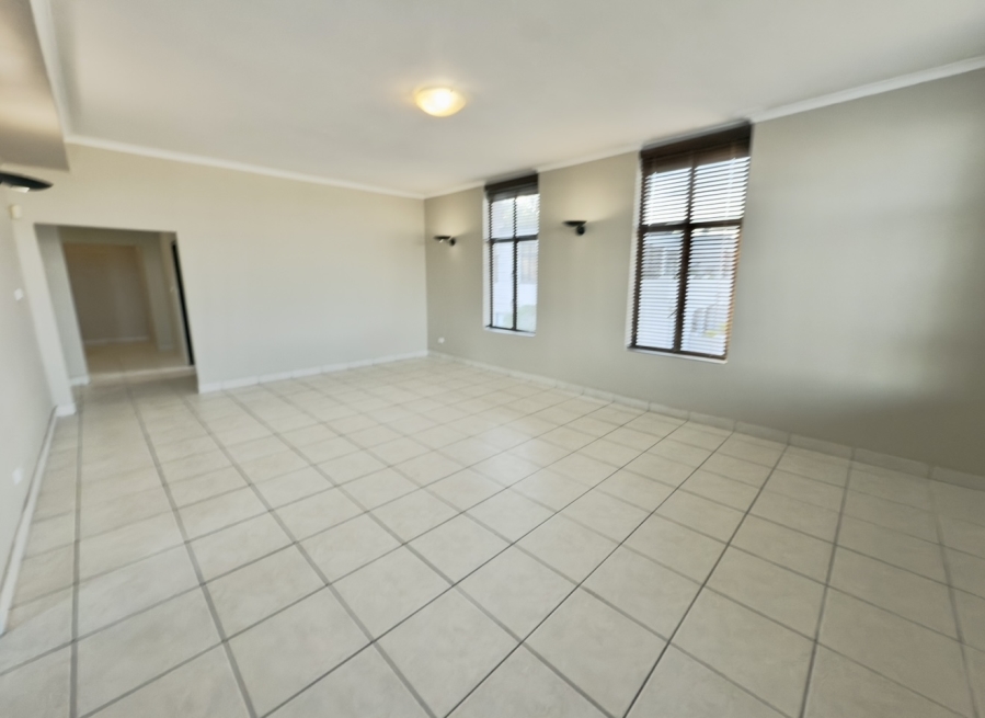 To Let 4 Bedroom Property for Rent in Umhlanga KwaZulu-Natal
