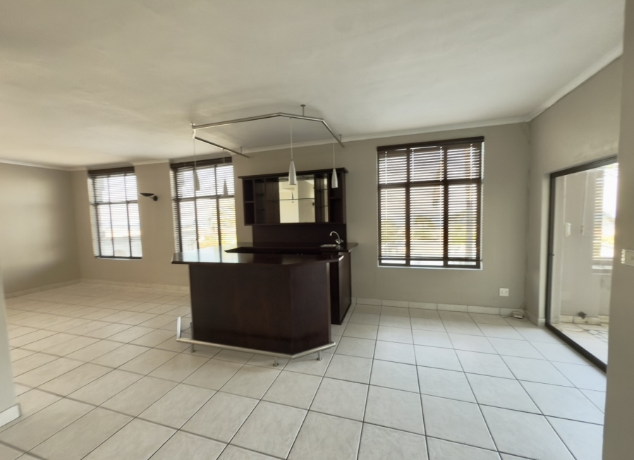 To Let 4 Bedroom Property for Rent in Umhlanga KwaZulu-Natal