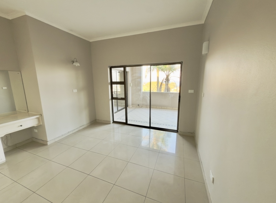To Let 4 Bedroom Property for Rent in Umhlanga KwaZulu-Natal