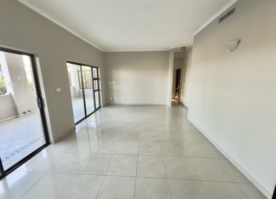 To Let 4 Bedroom Property for Rent in Umhlanga KwaZulu-Natal