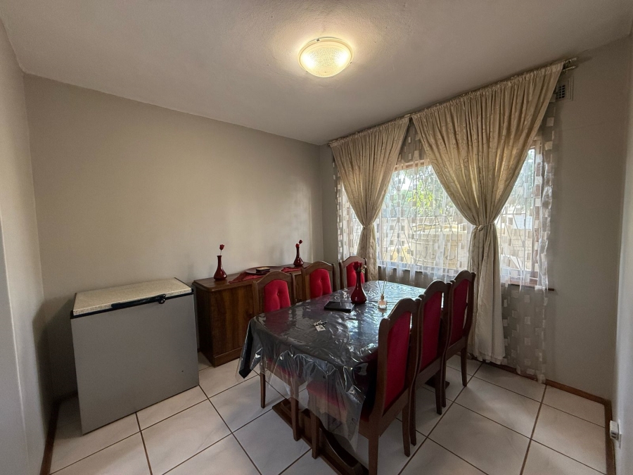 4 Bedroom Property for Sale in Tongaat KwaZulu-Natal