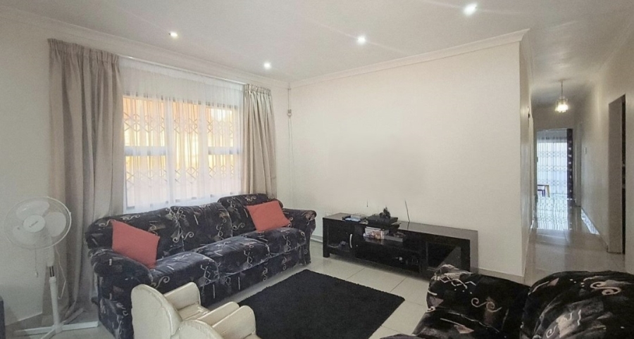 3 Bedroom Property for Sale in Bakerville Heights KwaZulu-Natal