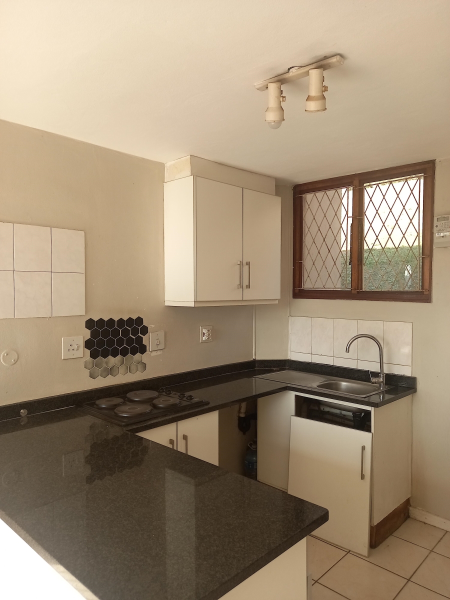 To Let 2 Bedroom Property for Rent in Bellair KwaZulu-Natal