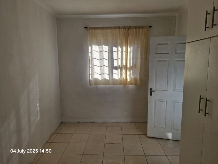 To Let 2 Bedroom Property for Rent in Bellair KwaZulu-Natal