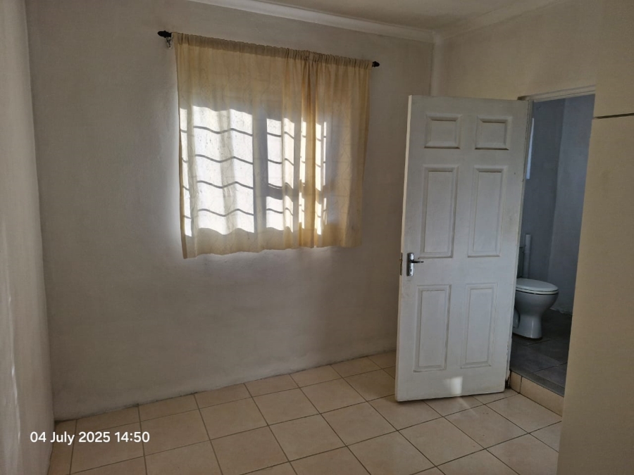 To Let 2 Bedroom Property for Rent in Bellair KwaZulu-Natal