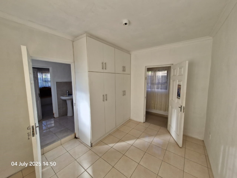 To Let 2 Bedroom Property for Rent in Bellair KwaZulu-Natal