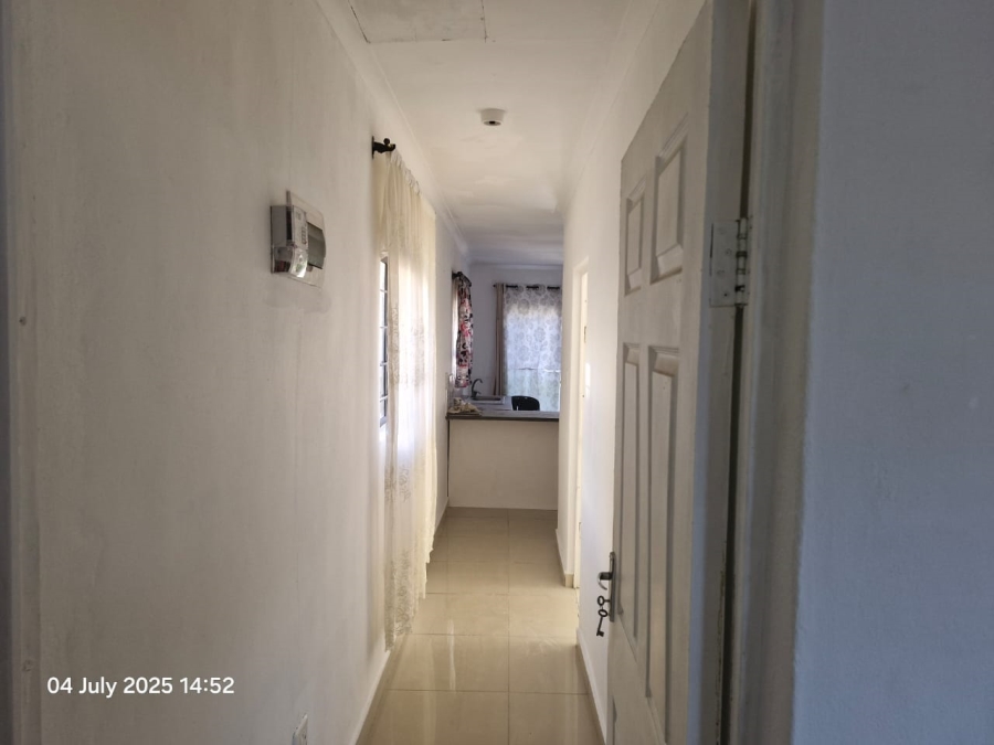To Let 2 Bedroom Property for Rent in Bellair KwaZulu-Natal