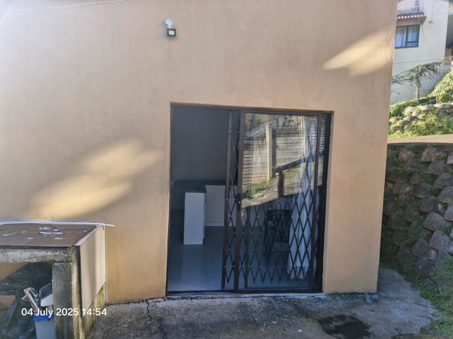 To Let 2 Bedroom Property for Rent in Bellair KwaZulu-Natal