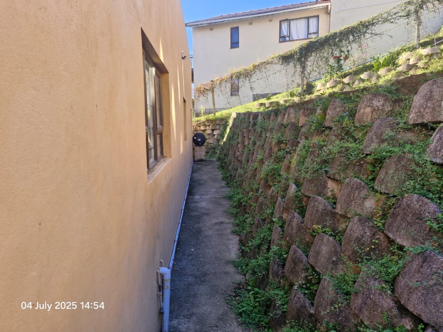 To Let 2 Bedroom Property for Rent in Bellair KwaZulu-Natal