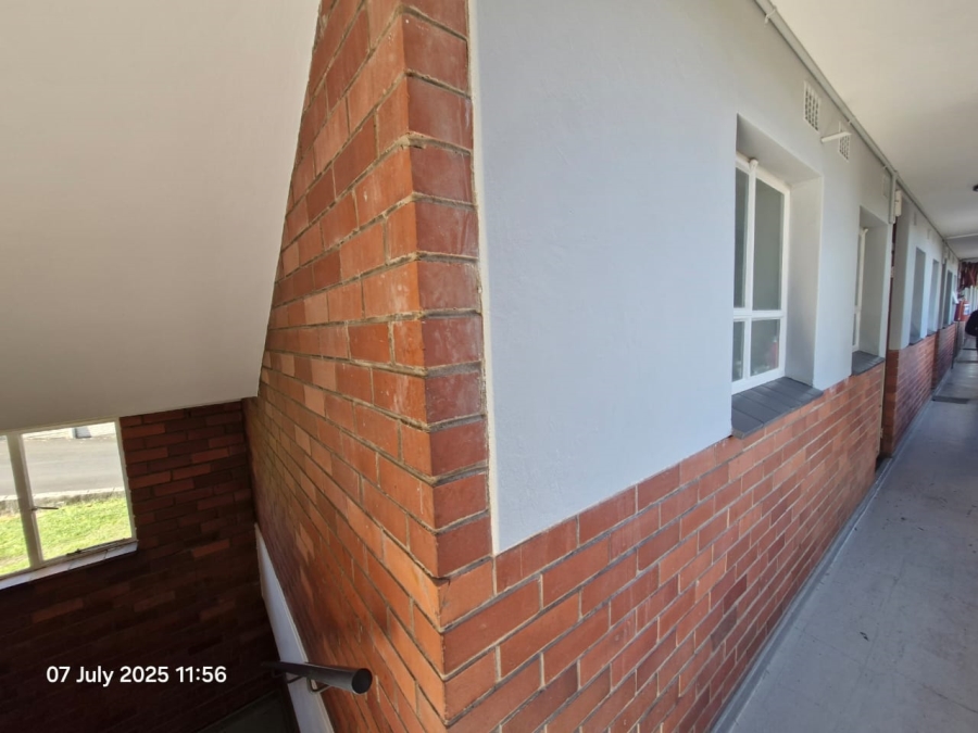 2 Bedroom Property for Sale in Malvern KwaZulu-Natal