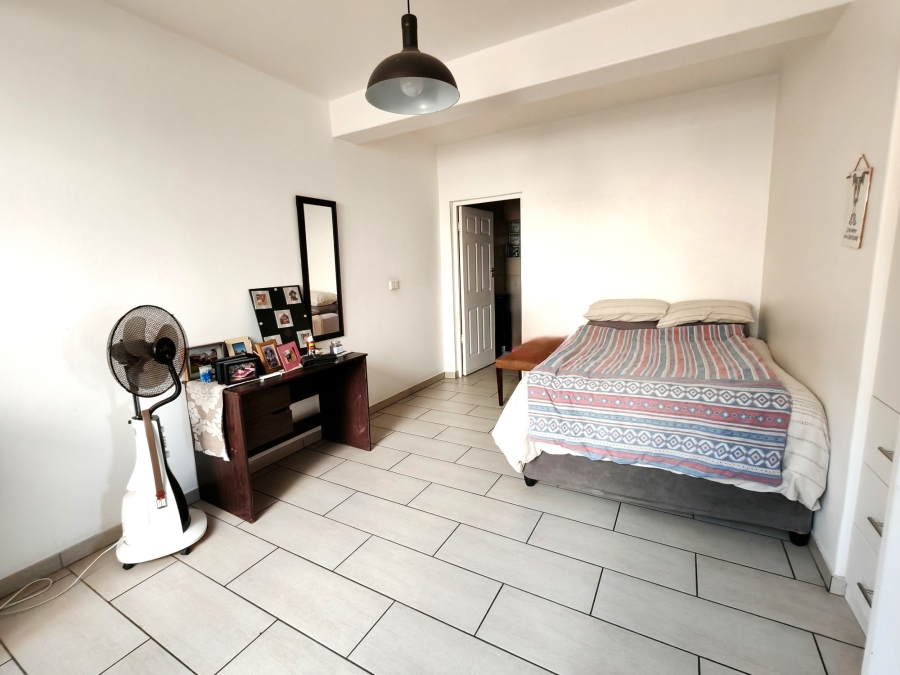 8 Bedroom Property for Sale in Ocean View KwaZulu-Natal