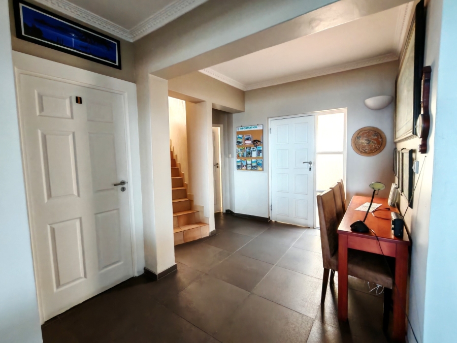8 Bedroom Property for Sale in Ocean View KwaZulu-Natal