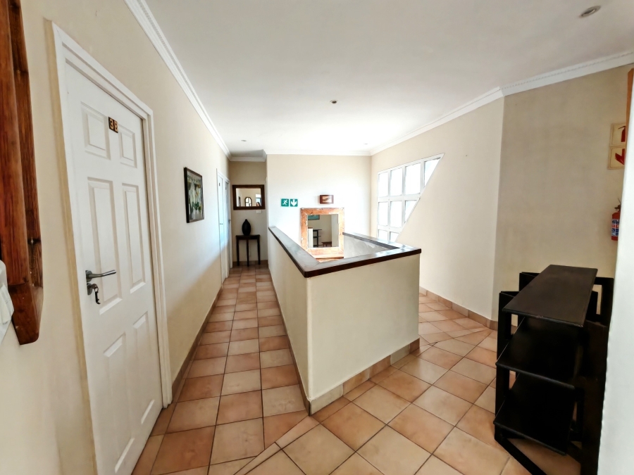 8 Bedroom Property for Sale in Ocean View KwaZulu-Natal