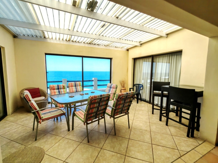 8 Bedroom Property for Sale in Ocean View KwaZulu-Natal